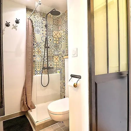 24h 24h Parking Terrasse Internet *