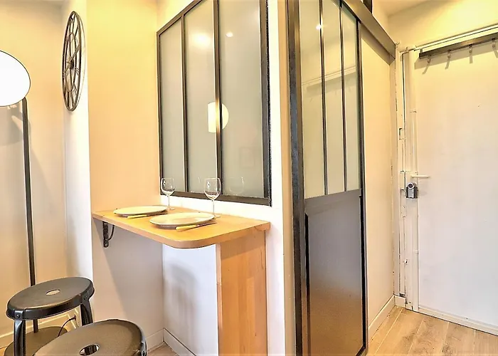 24h 24h Parking Terrasse Internet Apartmán