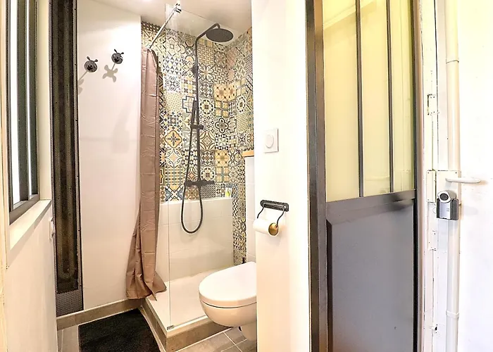 24h 24h Parking Terrasse Internet *